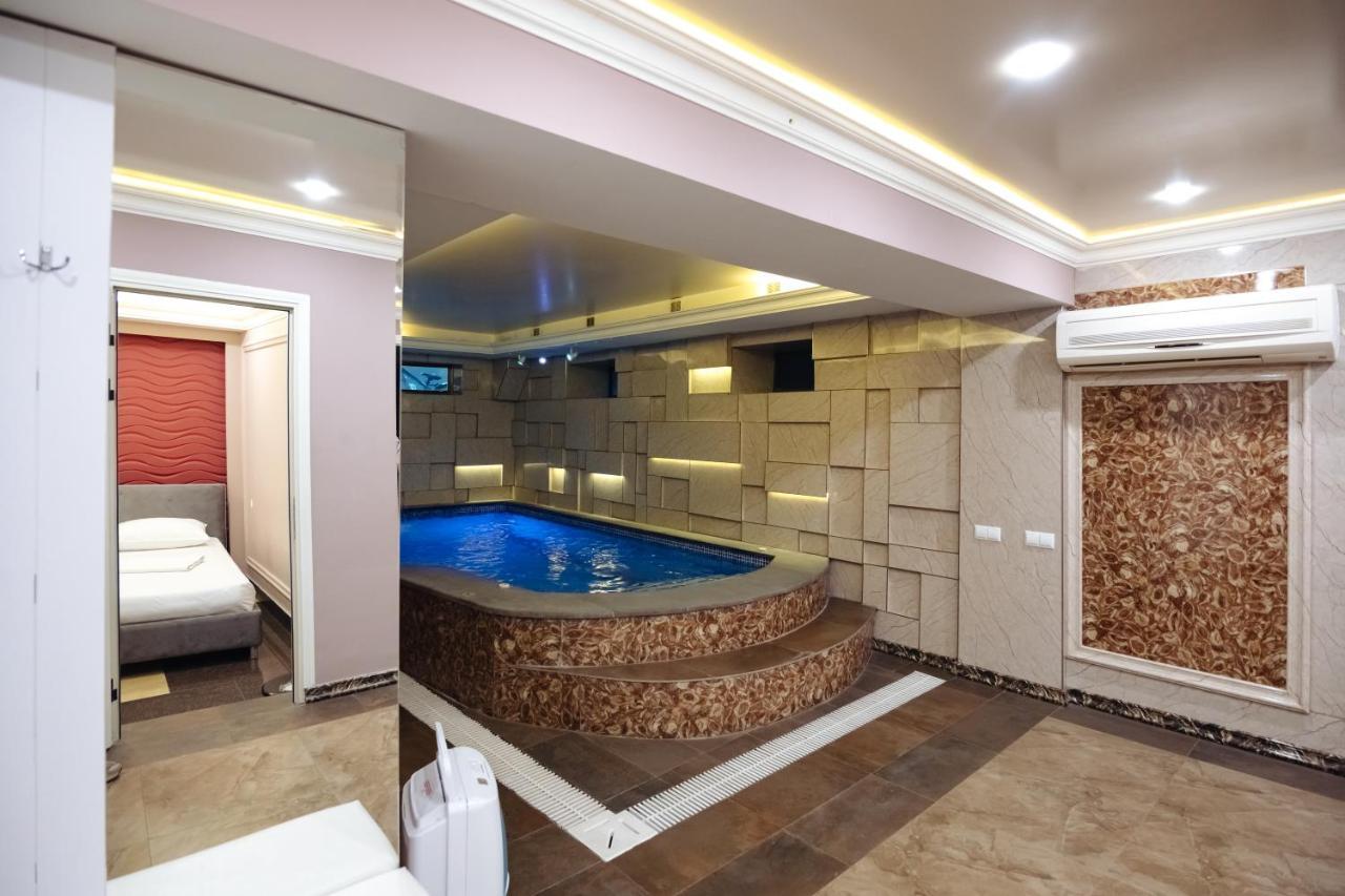 GOLDEN SECONDS Hotel Erivan Exterior foto