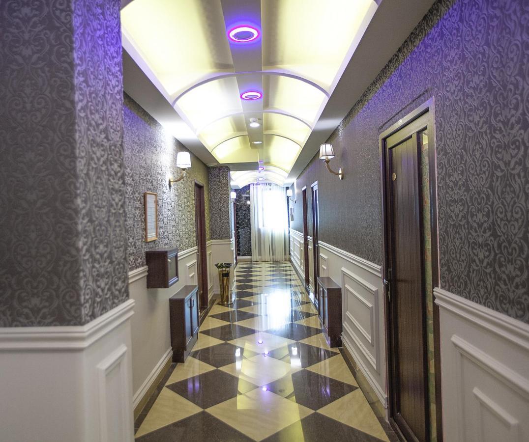 GOLDEN SECONDS Hotel Erivan Exterior foto